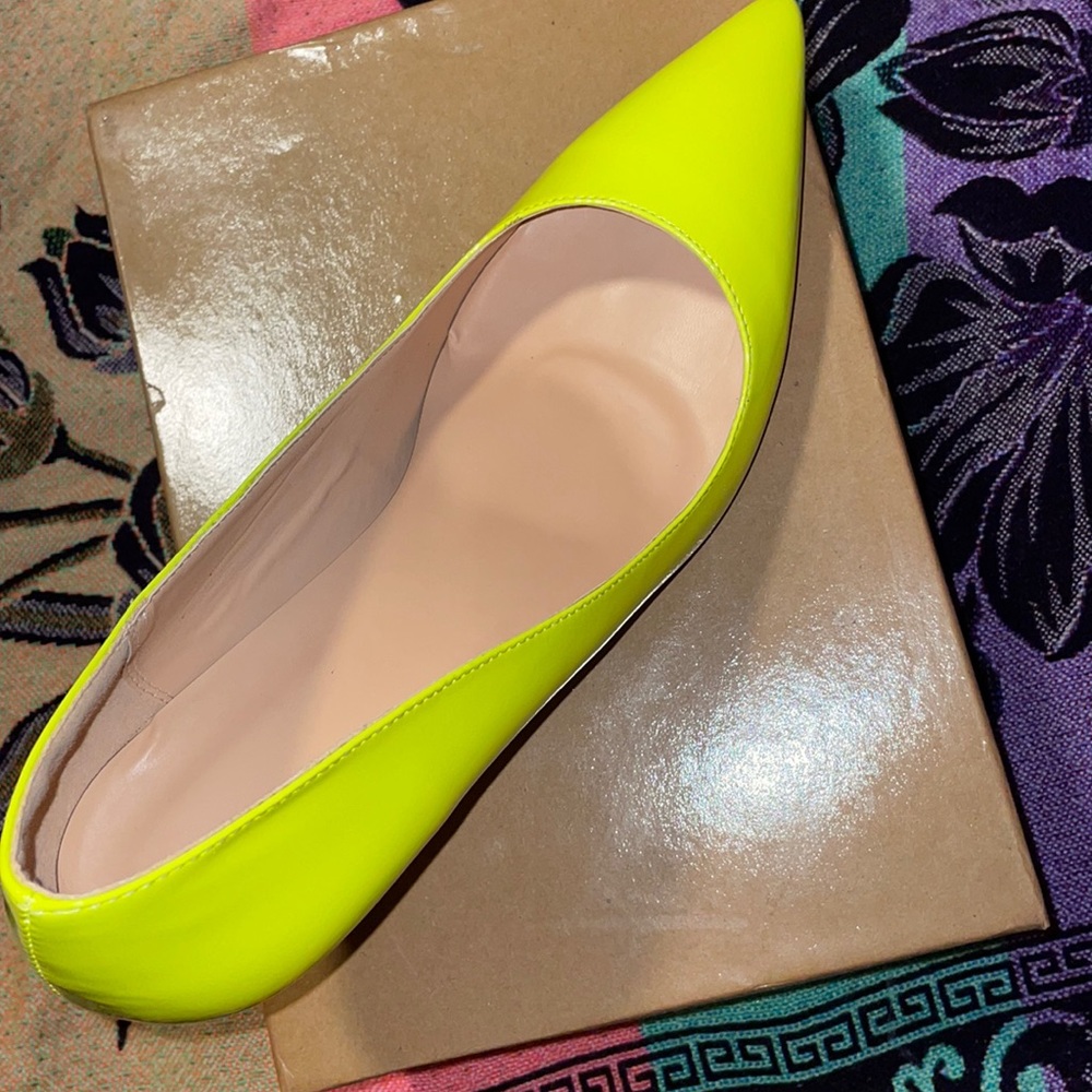 New never used neon heels